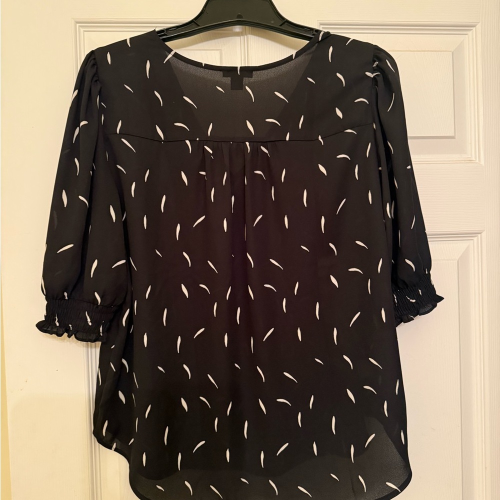 Women's Black Patterned Top